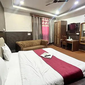 https://hotel-royal-plaza.shimlahotels.net